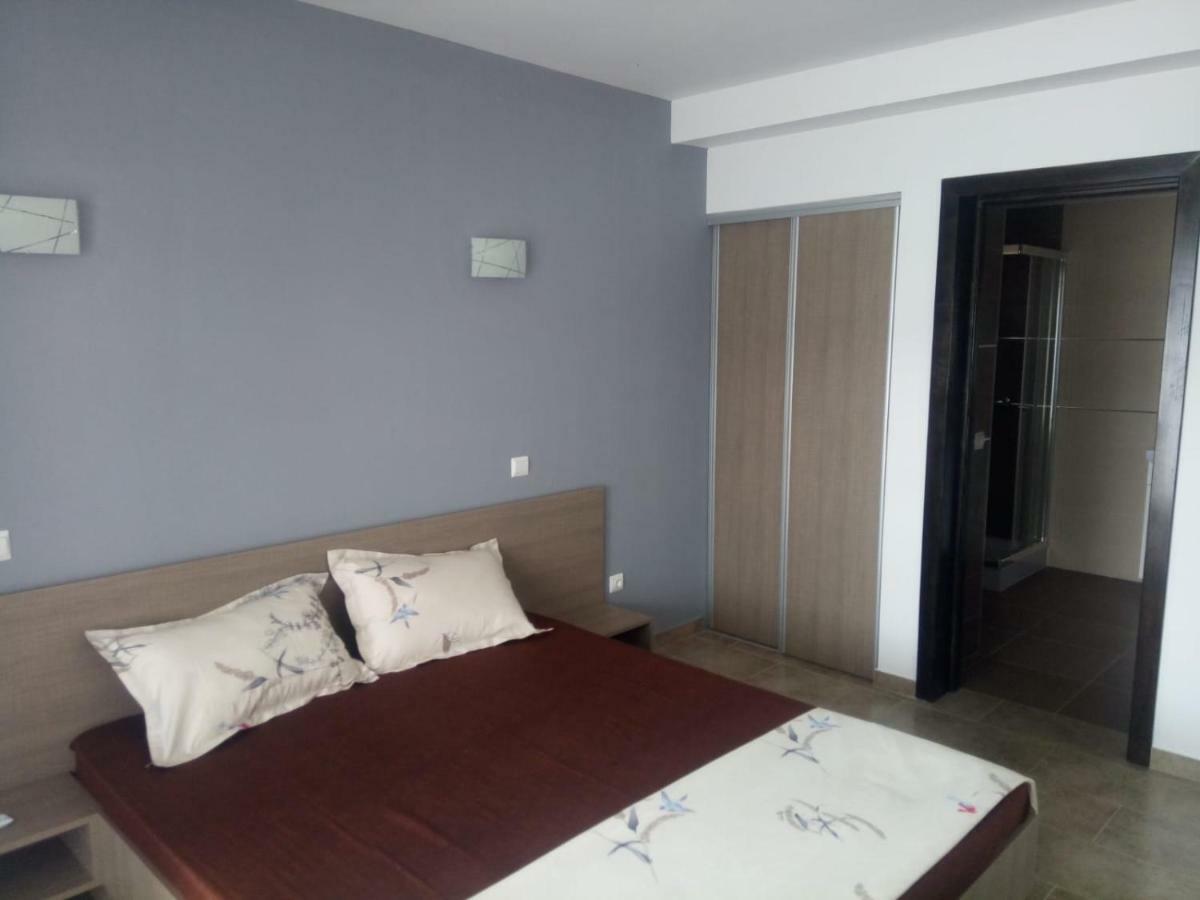 New Exclusive Hotel Ieşelniţa Kültér fotó